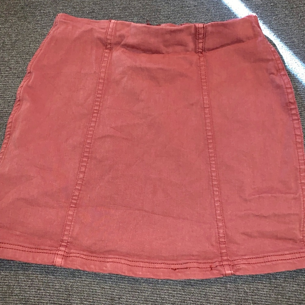 Tillys skirt